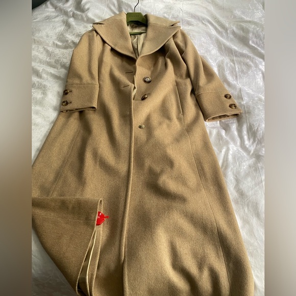 Capolavoro Loro Piana fabric Women'sVIGIN WOOL COAT CAMEL SZ -IT44 8US - Picture 3 of 12